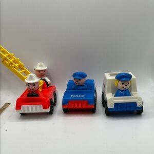 Fisher Price Emergency Vehicle Toy Set